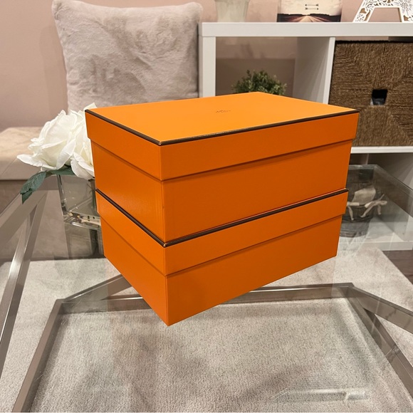 Hermes Empty Shoe Boxes (Set of 2) - Picture 2 of 9